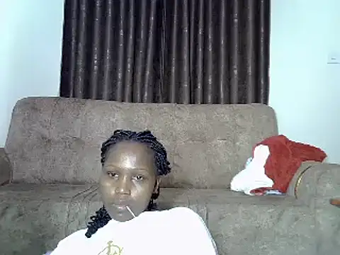 AurelAda online show from 11-07-25, 10:46