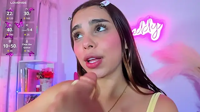 crisbell lopez online show from 10-20-25, 12:45