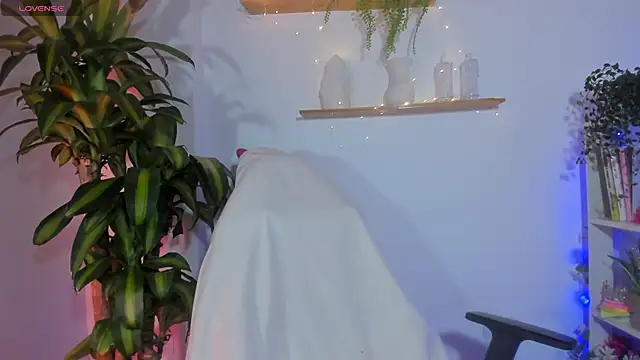 crisbell lopez online show from 04-14-26, 12:59