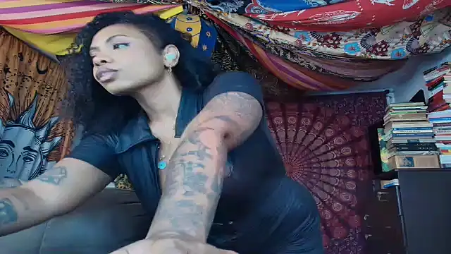 ElizaGrey  online show from 04-12-26, 11:19