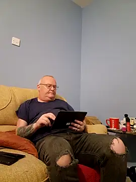 FriendlyDave online show from 03-16-25, 10:09