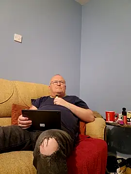 FriendlyDave online show from 03-17-25, 09:24