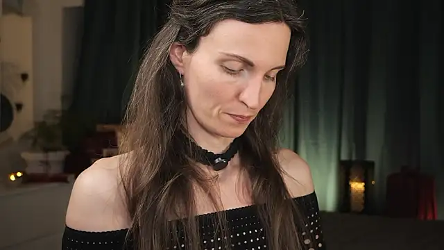 Snapshot of yulladao chatting on 02-17-26, 06:27 yulladao online show from 02-17-26, 06:27