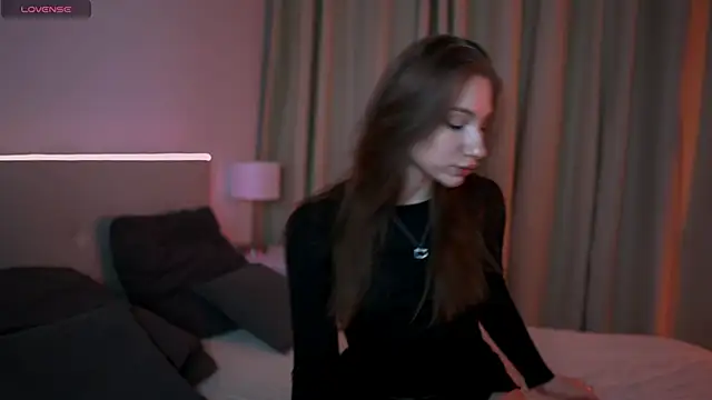 MiaKeler online show from 02-26-25, 09:53