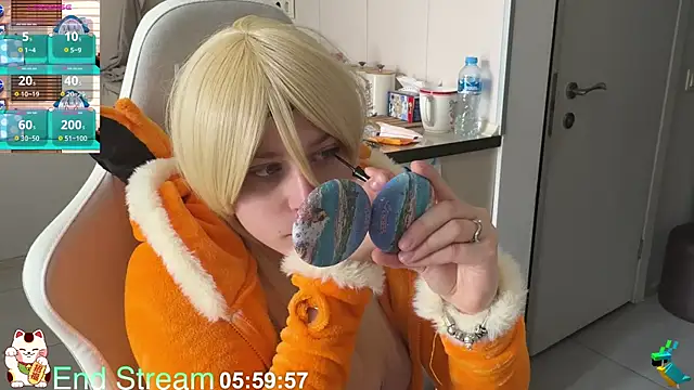 ShiroiFubuki online show from 05-21-26, 08:01