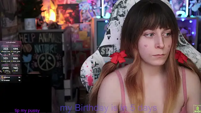 ShiroiFubuki online show from 02-15-25, 04:01