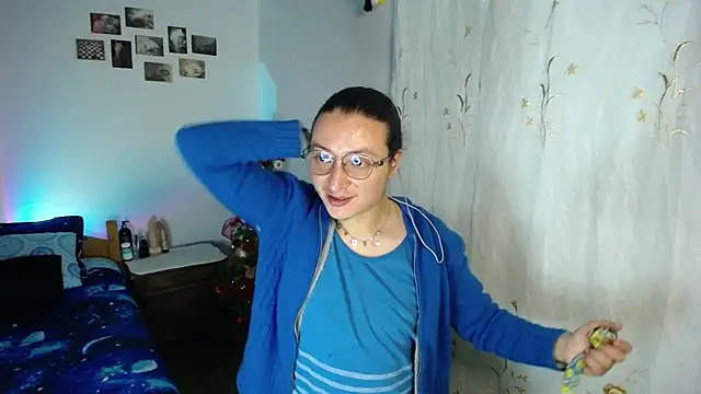 Snapshot of monkeywillwhite chatting on 12-20-25, 03:20 monkeywillwhite online show from 12-20-25, 03:20