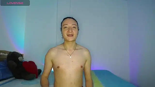 Snapshot of monkeywillwhite chatting on 12-07-24, 04:04 monkeywillwhite online show from 12-07-24, 04:04