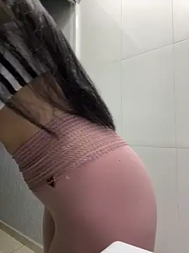 lupyta20 online show from 10-19-25, 02:36