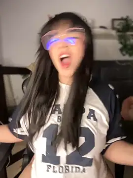 Lia flowers online show from 09-20-25, 12:48