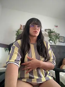 Lia flowers online show from 10-05-25, 08:21