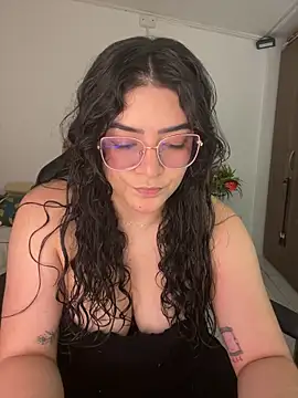 Lia flowers online show from 02-05-26, 11:11