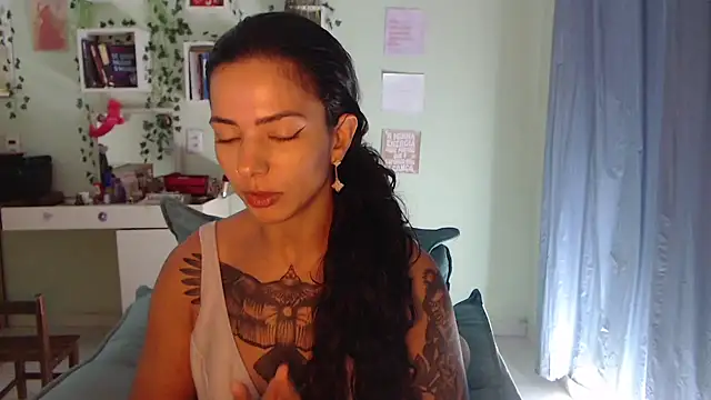 BeellyDance online show from 05-06-26, 03:38
