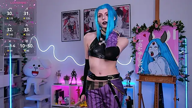 HolliWould  online show from 09-18-25, 06:11