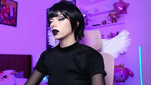 HolliWould  online show from 05-22-26, 12:03