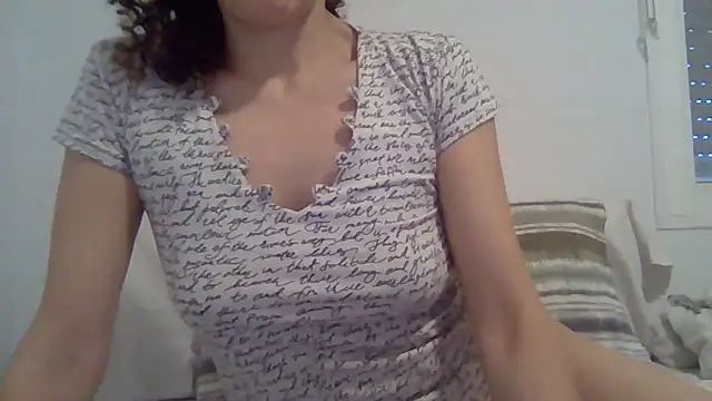 zorritasuperhot online show from 05-09-26, 06:33