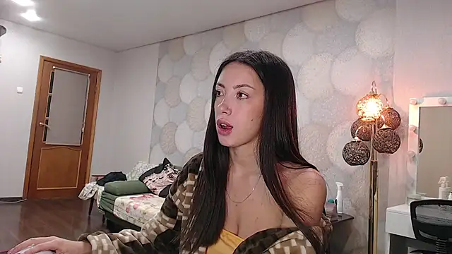 Snapshot of coca_cola1 chatting on 02-13-26, 04:07 coca cola1 online show from 02-13-26, 04:07