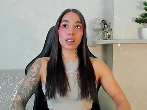 KAYLA BATISTA online show from 07-29-26, 12:10