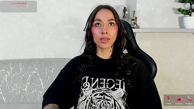 KAYLA BATISTA online show from 07-13-26, 11:26
