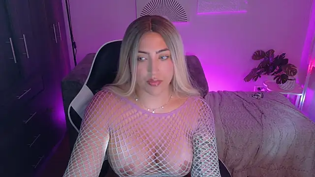 a belladanger online show from 04-12-26, 12:47