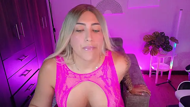 a belladanger online show from 04-17-26, 02:25