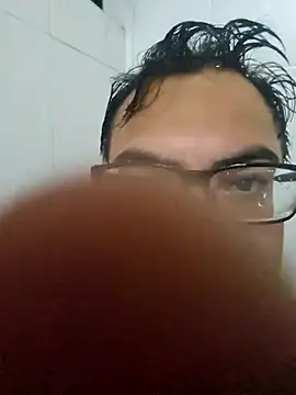 Snapshot of Bhatory6214 chatting on 09-11-25, 04:23 Bhatory6214 online show from 09-11-25, 04:23