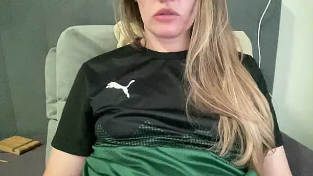 vanessa4you online show from 10-03-25, 04:14