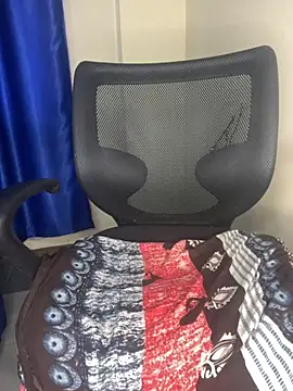 sweetestval online show from 11-18-25, 11:02