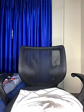 sweetestval online show from 11-13-25, 05:00