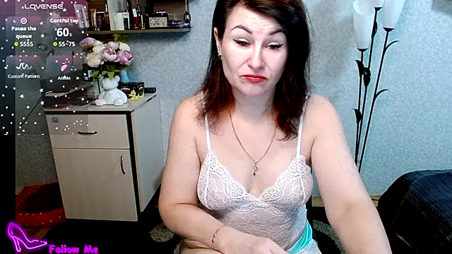 BeatriksS online show from 03-12-26, 03:49