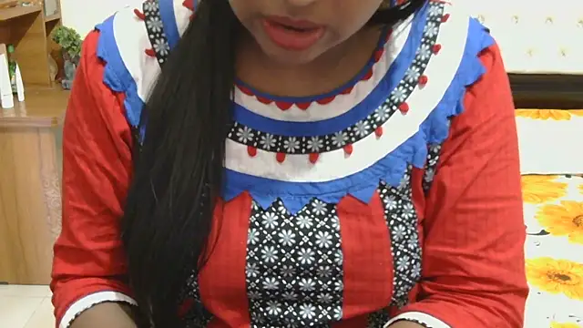 esita 1212 online show from 12-05-25, 04:33