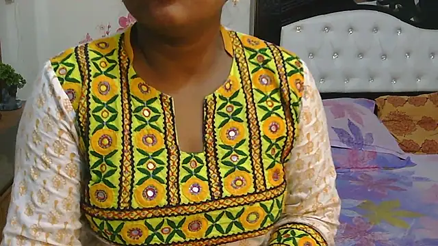 esita 1212 online show from 01-11-26, 02:40