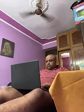 Dick 6inches online show from 06-20-26, 10:53
