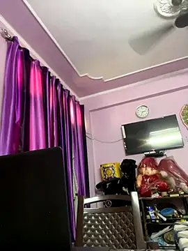 Dick 6inches online show from 11-08-25, 09:02