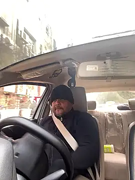 Dick 6inches online show from 01-08-26, 04:18