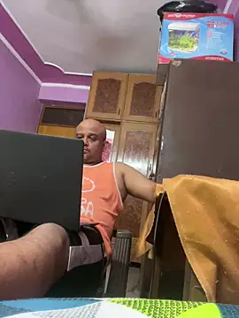 Dick 6inches online show from 05-07-26, 03:33