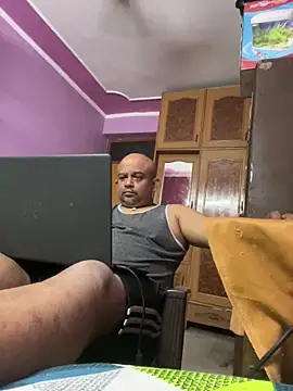 Dick 6inches online show from 04-27-26, 01:20