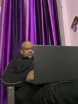 Dick 6inches online show from 02-06-26, 03:41