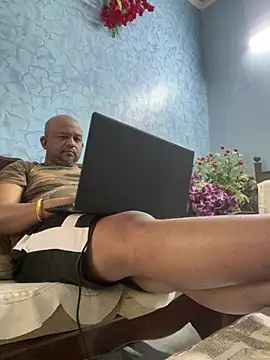 Dick 6inches online show from 02-26-26, 02:55