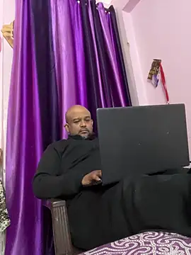 Dick 6inches online show from 02-13-26, 05:18