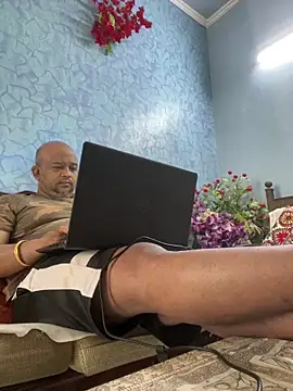 Dick 6inches online show from 02-28-26, 03:17