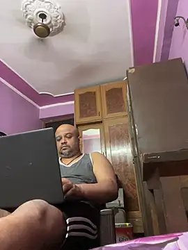 Dick 6inches online show from 04-04-26, 02:07