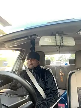 Dick 6inches online show from 04-06-26, 03:02