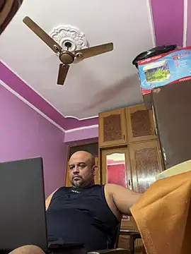 Dick 6inches online show from 06-10-26, 08:15