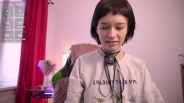 VivianLy  online show from 02-28-26, 01:22