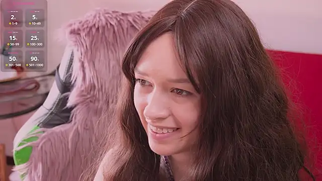 VivianLy  online show from 04-20-26, 10:29