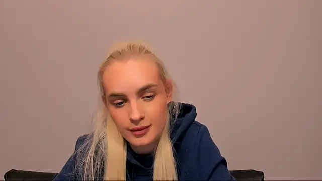 OliviaKisss online show from 02-24-26, 08:53