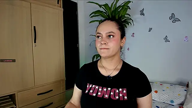 VICTORIABLACK xh online show from 04-14-26, 07:30