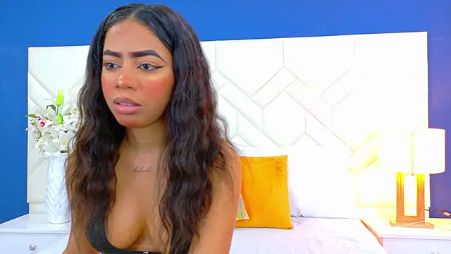 Snapshot of Tyra_Kane chatting on 09-15-25, 03:29 Tyra Kane online show from 09-15-25, 03:29