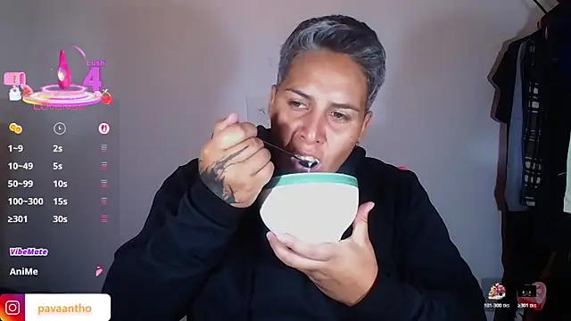 Yessi rousse online show from 10-23-25, 11:47